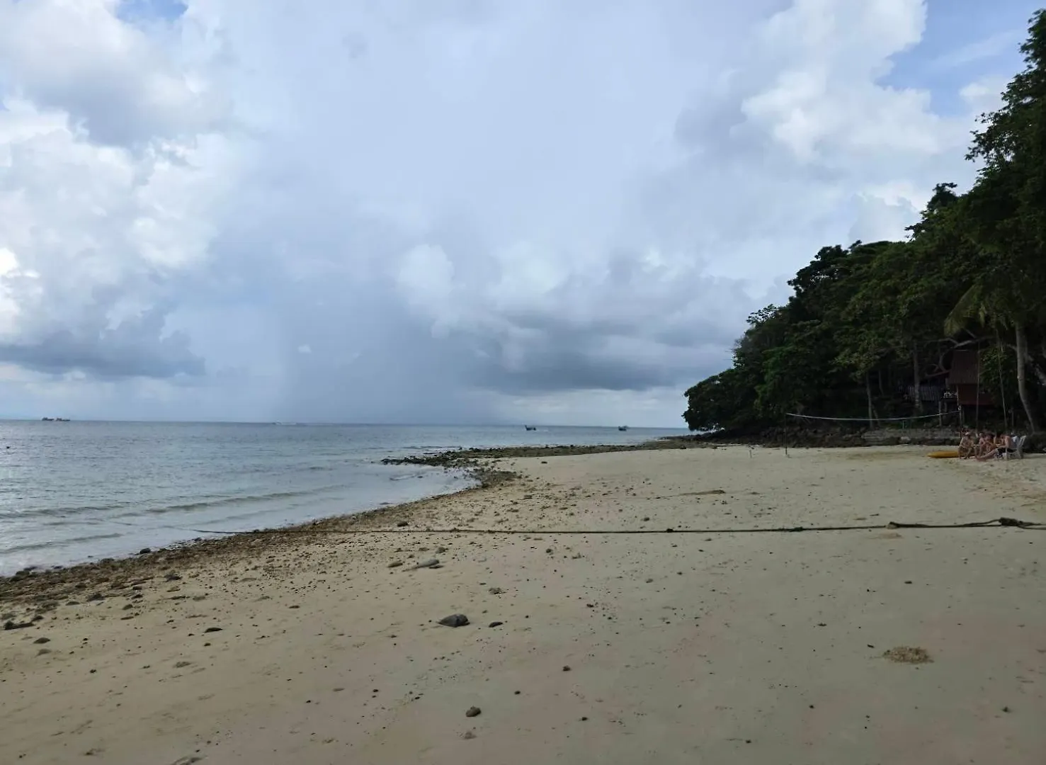 Bed & Breakfast Phi Phi Private Beach Resort